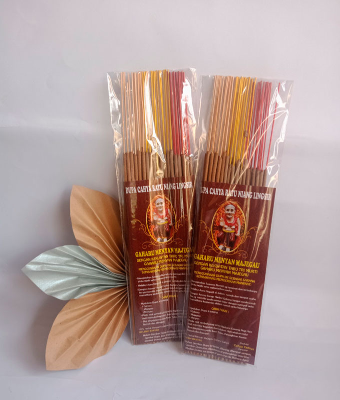 Dupa Ratu Niang Lingsir