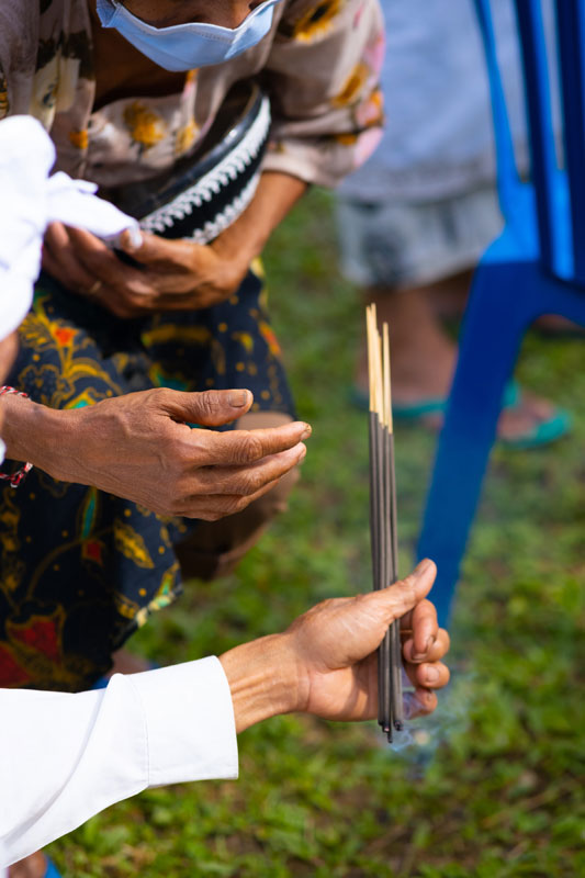 Dupa Bali Untuk Sembahyang